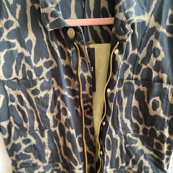 Mixed by Nasrin, Leopard Jumpsuit, Large, Regular Fit, NWT - Picture 8 of 12